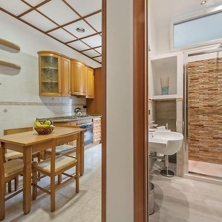 Domus Patrizia Romana 6 Persone Экстерьер фото