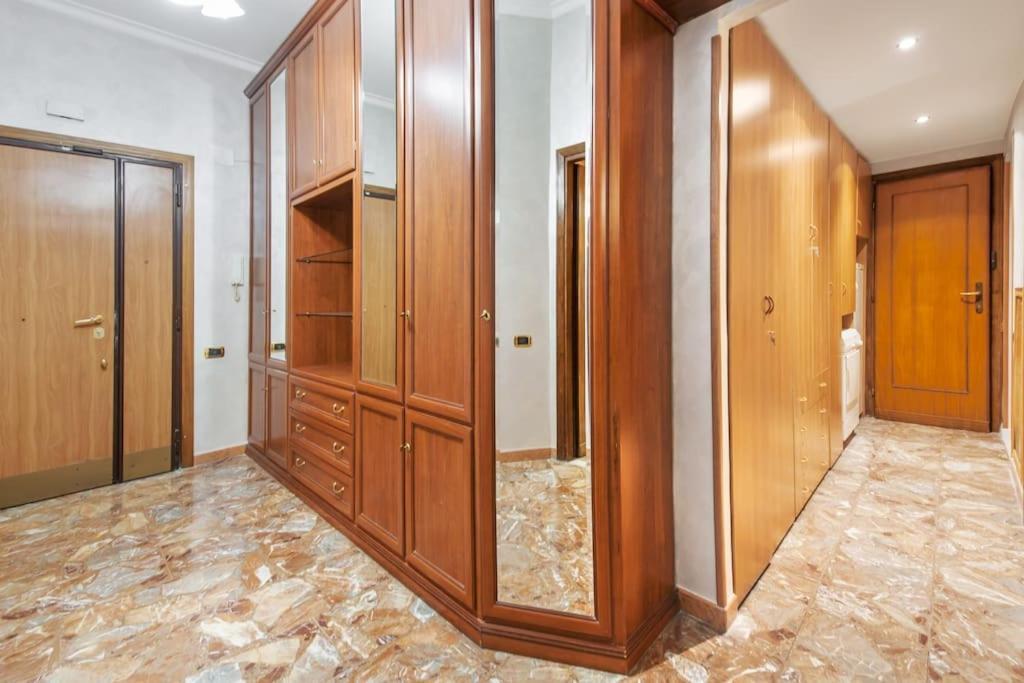 Domus Patrizia Romana 6 Persone Экстерьер фото